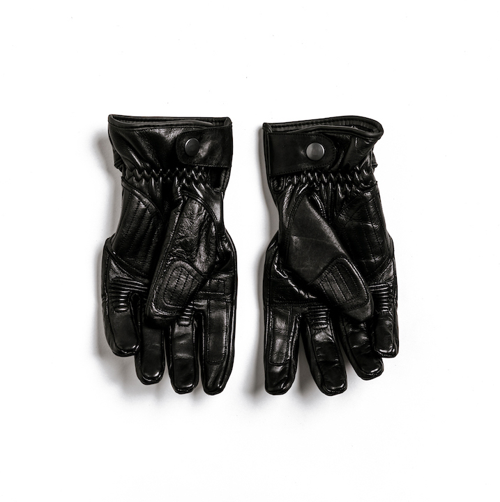 Motorcycle gear, gloves, leather, safe