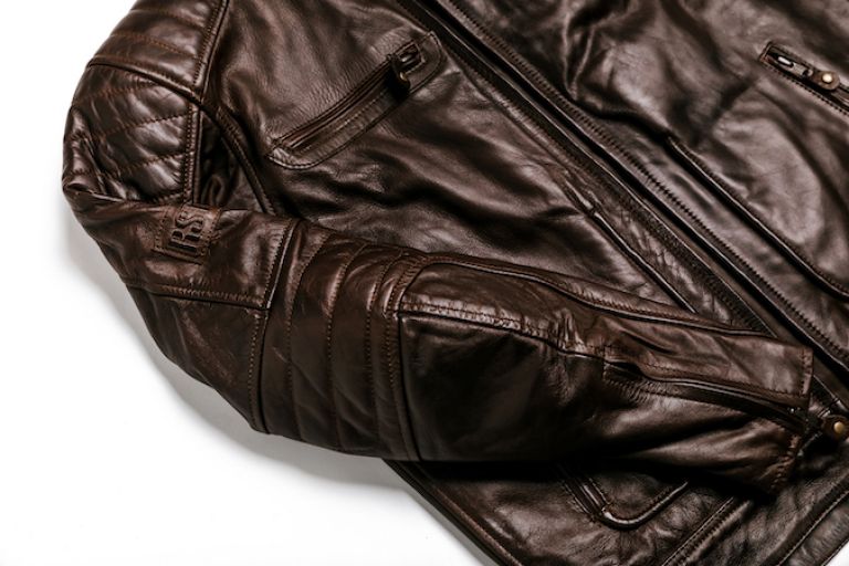 Motorcycle gear, jackets, leather, style rider, cafe racer
