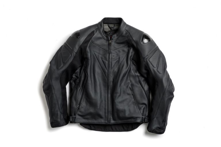 Motorbikes, gear, spokes, protective gear, jackets